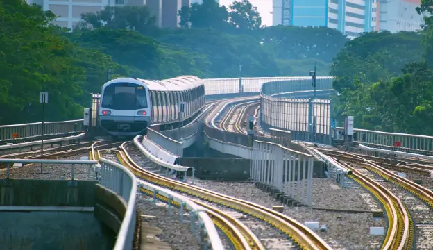 the-driverless-metro-wave-why-singapore-kl-and-hongkong-are-driverging-on-goa4-strategy
